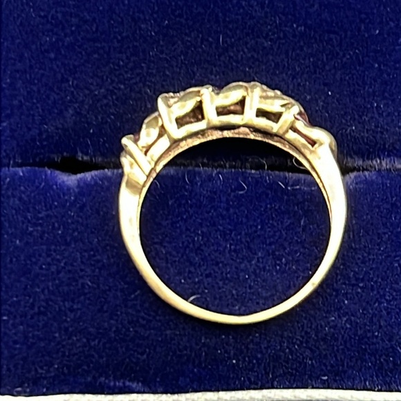 10kt Yellow Gold Garnet Diamond Ring - Picture 8 of 8